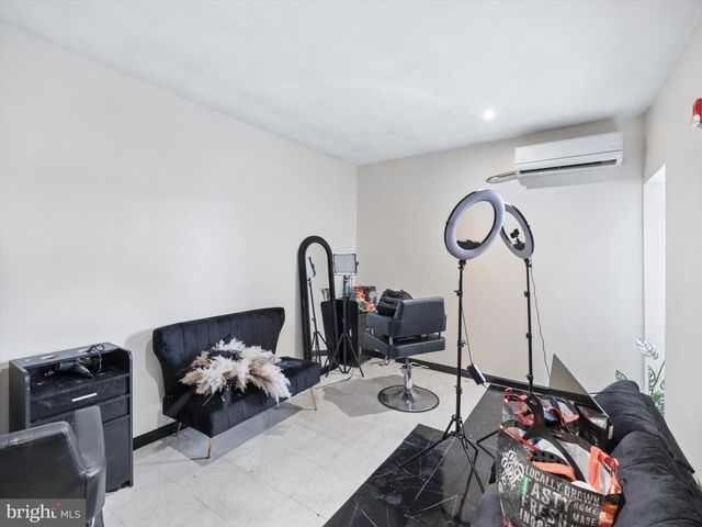 2563 GERMANTOWN AVE, Philadelphia, PA 19133