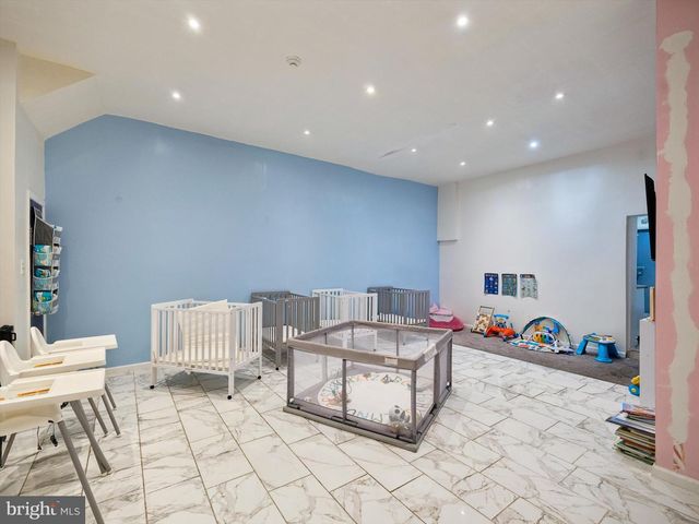 2563 GERMANTOWN AVE, Philadelphia, PA 19133