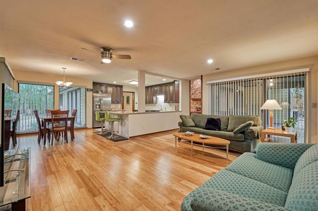 23 Indian Clover Drive, The Woodlands, TX 77381