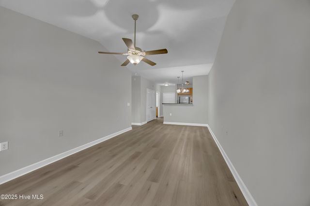 645 Condo Club Drive Unit 302, Wilmington, NC 28412