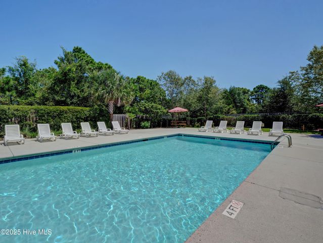 645 Condo Club Drive Unit 302, Wilmington, NC 28412
