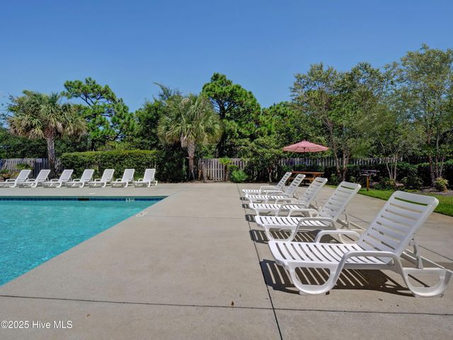 645 Condo Club Drive Unit 302, Wilmington, NC 28412