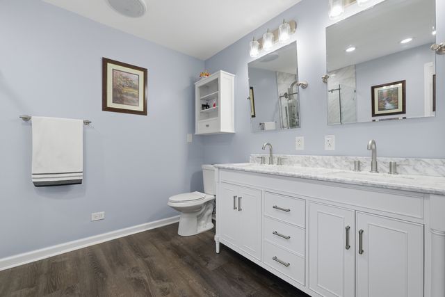 152 S Lancaster Drive, Bolingbrook, IL 60440