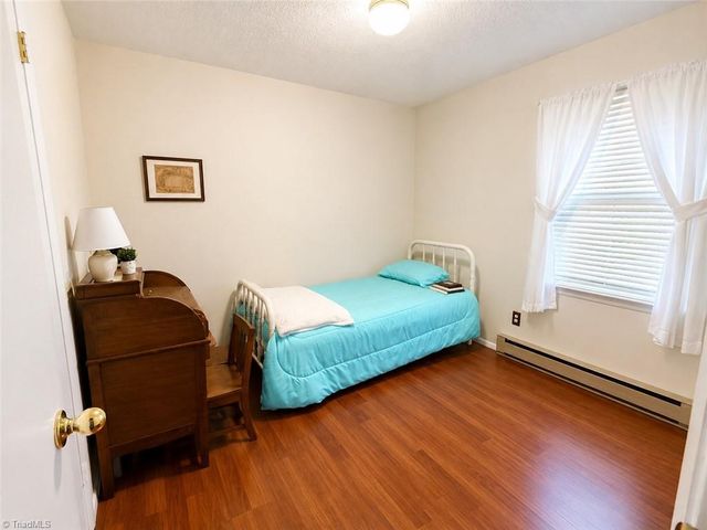 221 Stonehedge Drive, King, NC 27021
