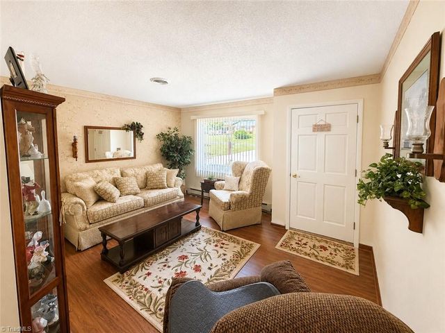 221 Stonehedge Drive, King, NC 27021