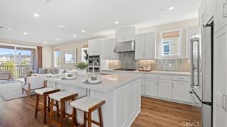 908 Chinon, Irvine, CA 92618