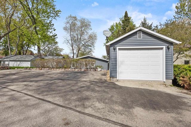 N4185 S Lakeshore Drive, Markesan, WI 53946
