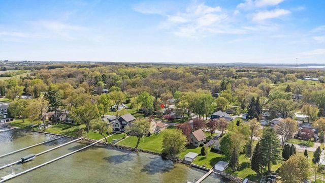 N4185 S Lakeshore Drive, Markesan, WI 53946