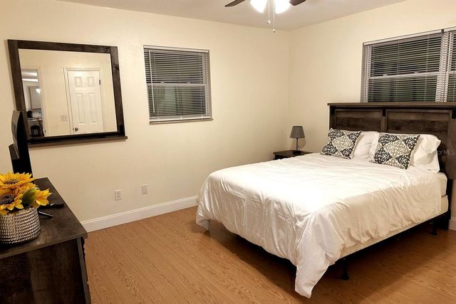 5229 NE 56TH STREET, High Springs, FL 32643
