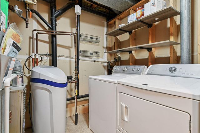 7641 Nicholas Way, Chanhassen, MN 55317