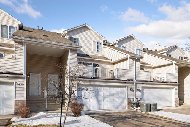 7641 Nicholas Way, Chanhassen, MN 55317