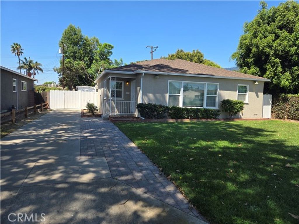 14001 Dunrobin, Bellflower, CA 90706