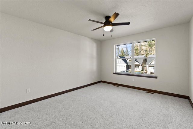 2846 N Neptune St, Post Falls, ID 83854
