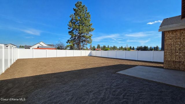 2846 N Neptune St, Post Falls, ID 83854
