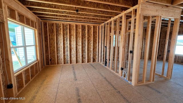 2846 N Neptune St, Post Falls, ID 83854