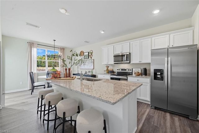 213 Wisconsin AVE, Williamsburg, VA 23188