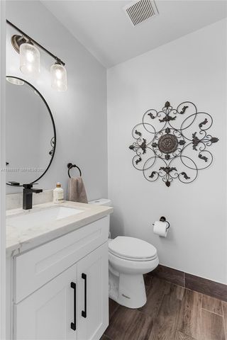 11435 NW 48th Ct, Coral Springs, FL 33076