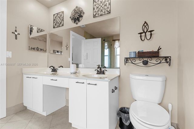 11435 NW 48th Ct, Coral Springs, FL 33076