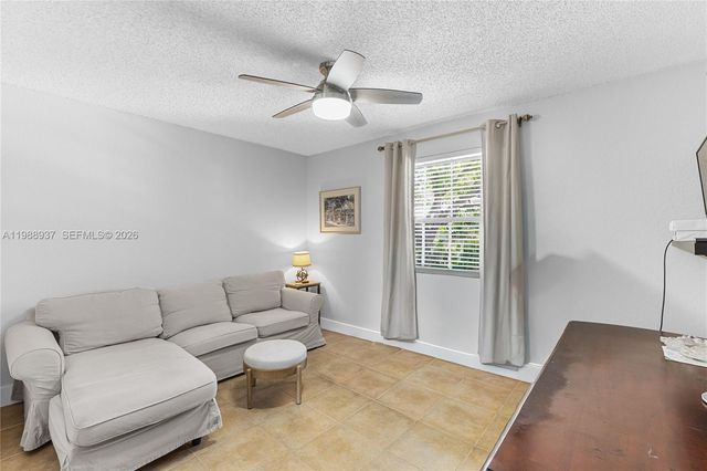 11435 NW 48th Ct, Coral Springs, FL 33076