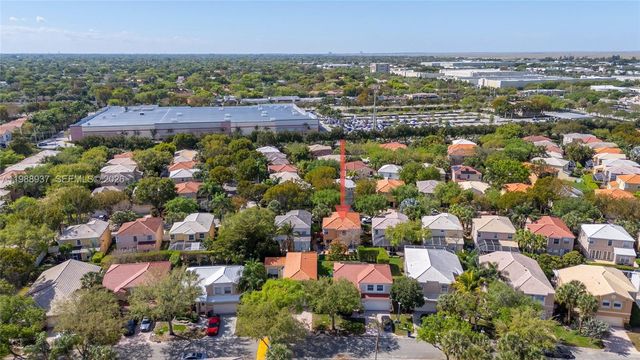 11435 NW 48th Ct, Coral Springs, FL 33076