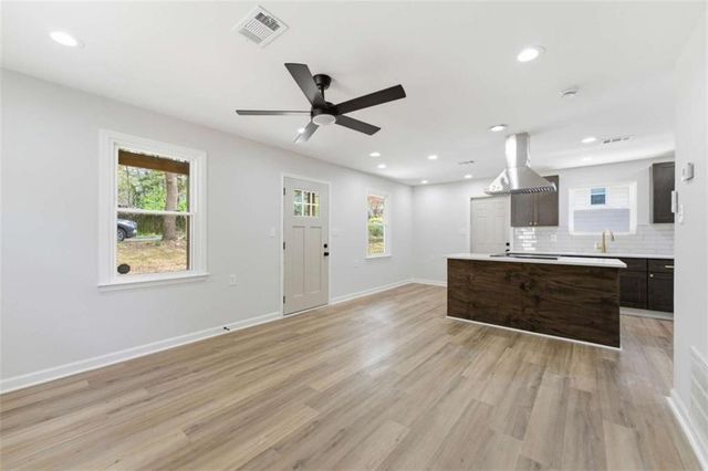 915 Walker Avenue, Atlanta, GA 30316