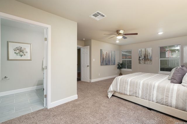 1326 ERVIN ST, San Antonio, TX 78208