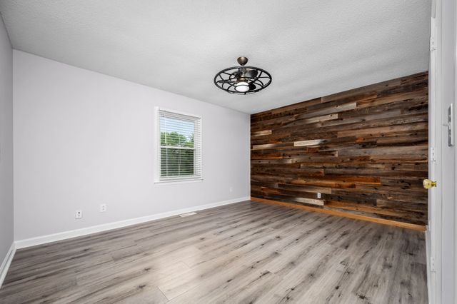 636 Warner Bridge Rd, Shelbyville, TN 37160
