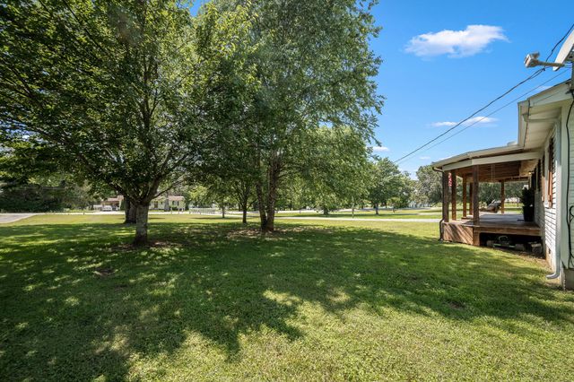 636 Warner Bridge Rd, Shelbyville, TN 37160