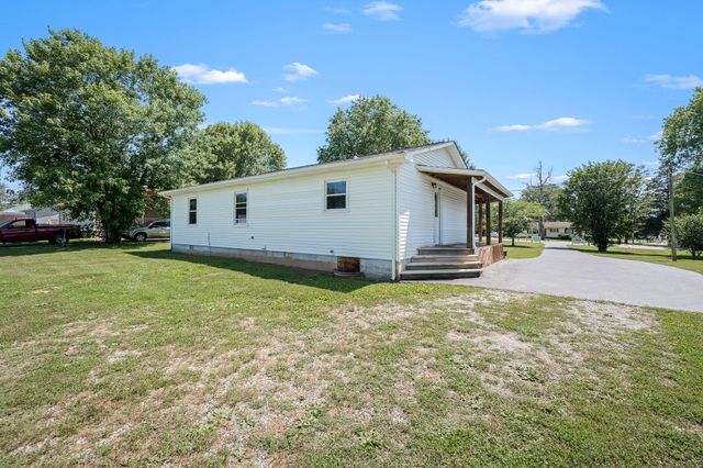 636 Warner Bridge Rd, Shelbyville, TN 37160