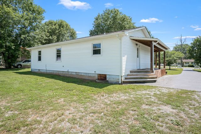 636 Warner Bridge Rd, Shelbyville, TN 37160