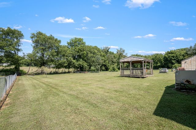 636 Warner Bridge Rd, Shelbyville, TN 37160