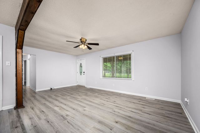 636 Warner Bridge Rd, Shelbyville, TN 37160