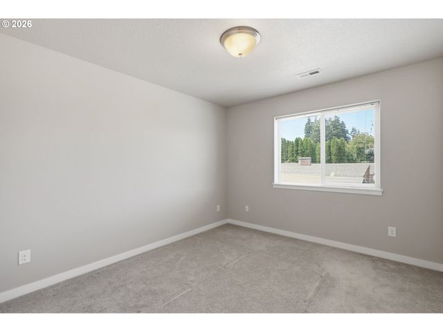 5922 Ne 71ST Ave, Vancouver, WA 98661