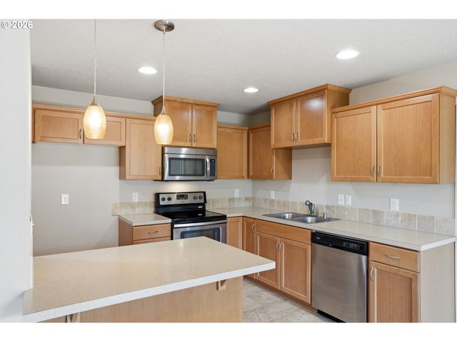 5922 Ne 71ST Ave, Vancouver, WA 98661