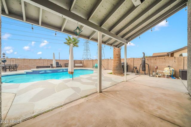 8915 W LAS PALMARITAS Drive, Peoria, AZ 85345
