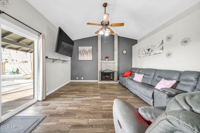 8915 W LAS PALMARITAS Drive, Peoria, AZ 85345