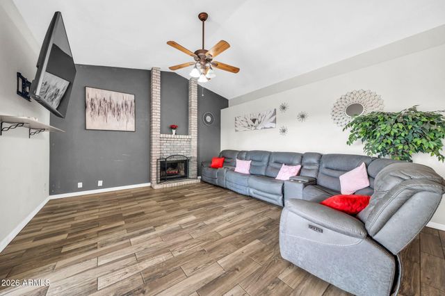 8915 W LAS PALMARITAS Drive, Peoria, AZ 85345