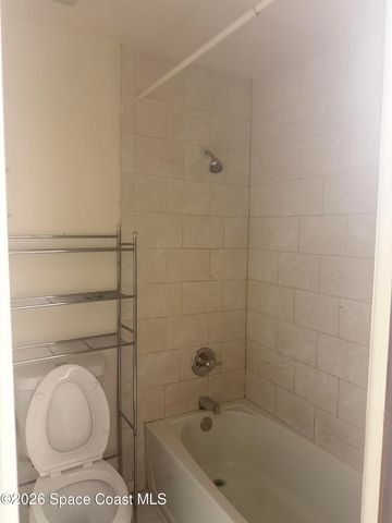 1130 Lynbrook Street NW, Palm Bay, FL 32907