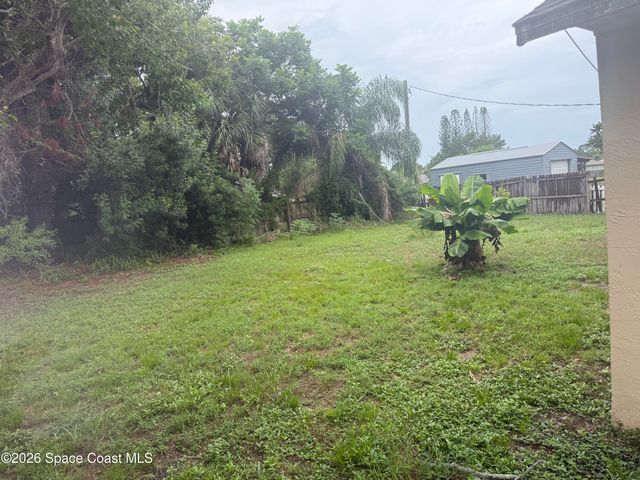 1130 Lynbrook Street NW, Palm Bay, FL 32907