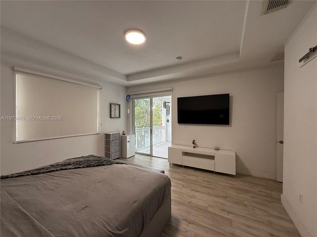 10832 NW 84th St, Doral, FL 33178