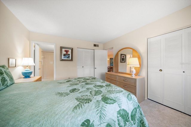 948 VIRGINIA STREET 202, Dunedin, FL 34698