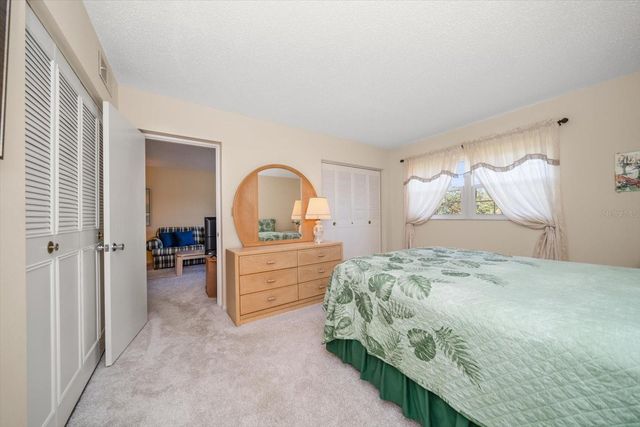 948 VIRGINIA STREET 202, Dunedin, FL 34698