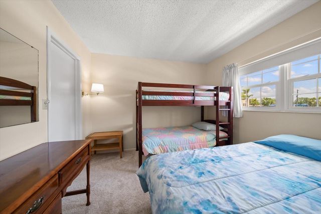 948 VIRGINIA STREET 202, Dunedin, FL 34698