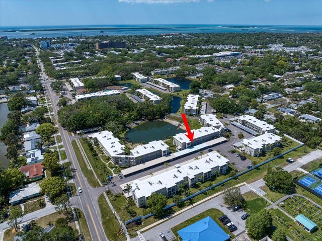 948 VIRGINIA STREET 202, Dunedin, FL 34698