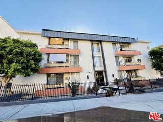 360 S Kenmore Avenue 305, Los Angeles, CA 90020