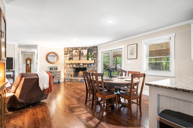 1 Berlanga Circle, Hot Springs Village, AR 71909