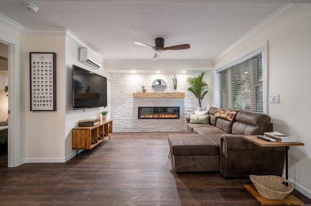 1 Berlanga Circle, Hot Springs Village, AR 71909