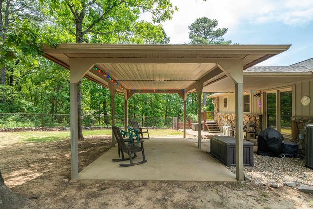 1 Berlanga Circle, Hot Springs Village, AR 71909