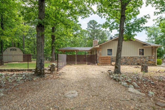 1 Berlanga Circle, Hot Springs Village, AR 71909