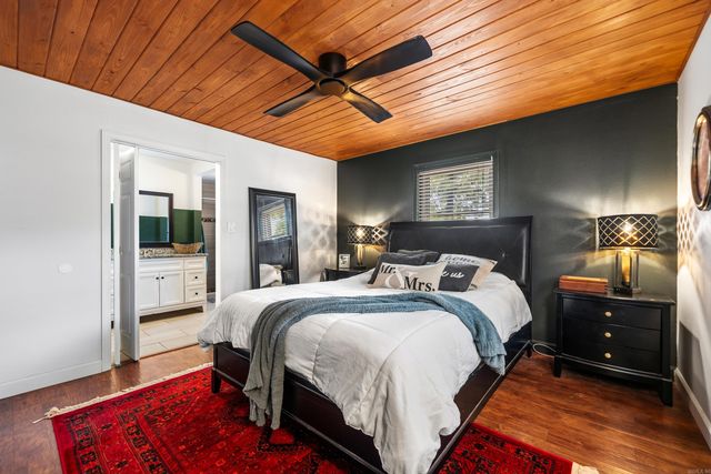 1 Berlanga Circle, Hot Springs Village, AR 71909